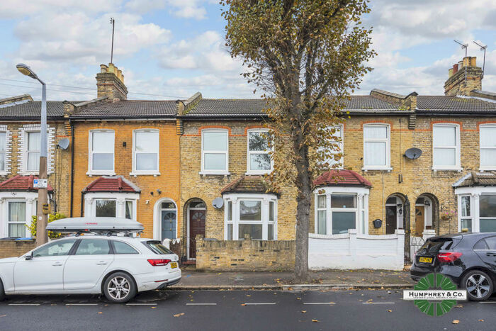 3 Bedroom Terraced House To Rent In Brierley Road, Leytonstone, E11