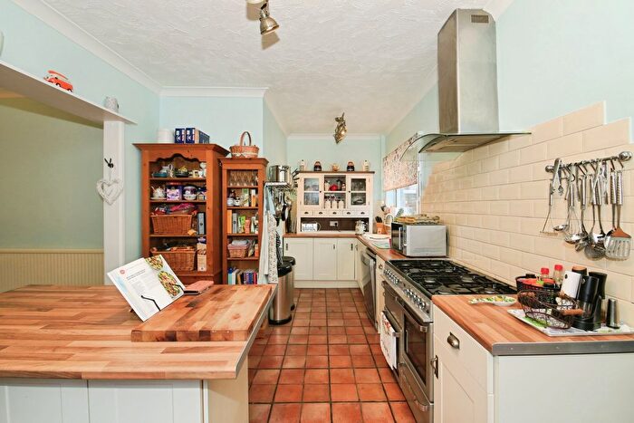 4 Bedroom Detached House For Sale In Peterborough Road, Peterborough, PE6