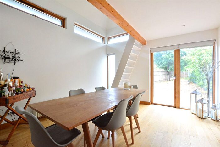 1 Bedroom Bungalow To Rent In Banchory Road, London, SE3