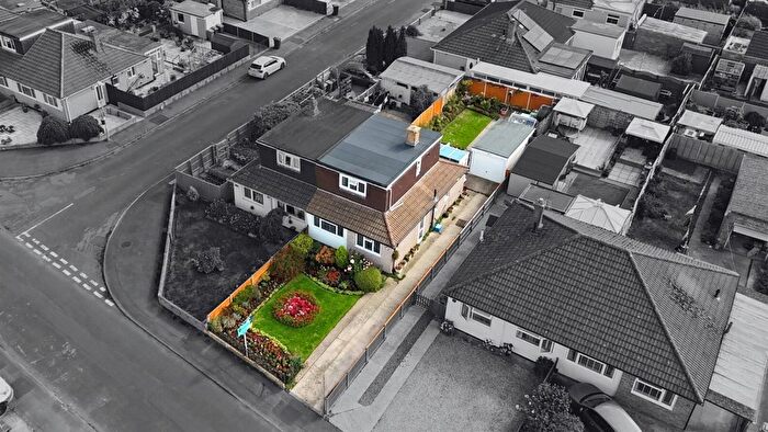 3 Bedroom Semi-Detached Bungalow For Sale In Shearwater Grove, Innsworth, Gloucester, GL3