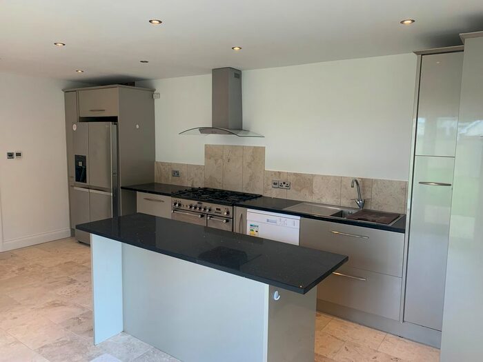 4 Bedroom Property To Rent In Church Road, Kessingland, Lowestoft, NR33