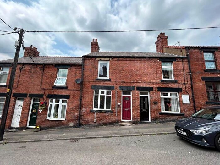 3 Bedroom House To Rent In Bridge Street, Darton, Barnsley, S75