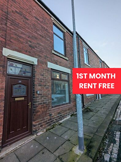 2 Bedroom Property To Rent In Pearl Street, Shildon, County Durham, DL4