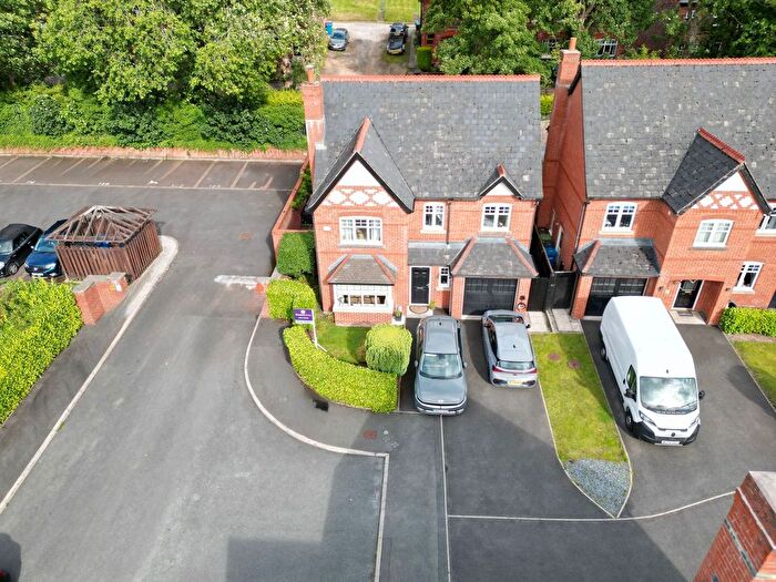 4 Bedroom Detached House For Sale In Trevore Drive, Standish, WN1