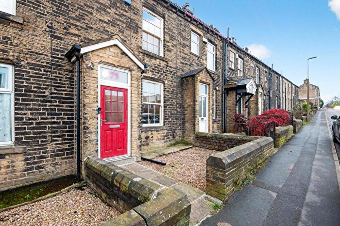 2 Bedroom Terraced House For Sale In Scholes Lane, Scholes, Cleckheaton, BD19