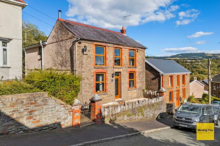 4 Bedroom Detached House For Sale In Coedcae, Swansea, SA8