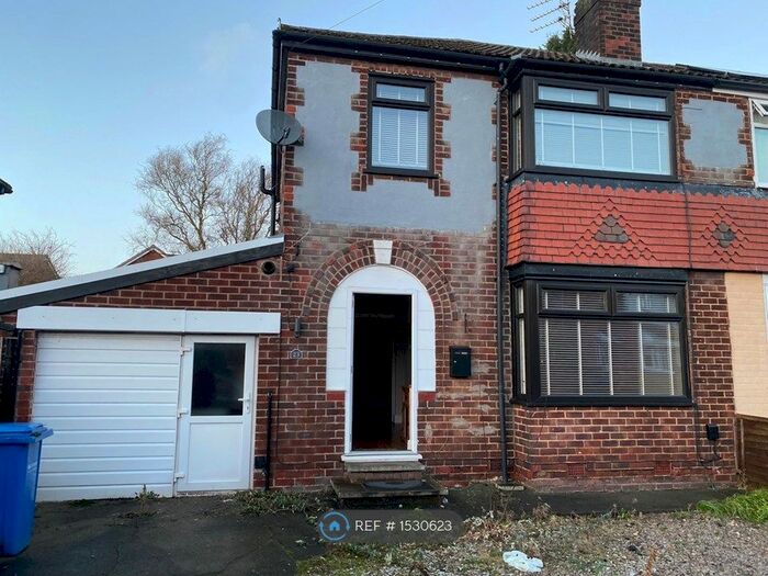 3 Bedroom Semi-Detached House To Rent In Culver Road, Stockport, SK3