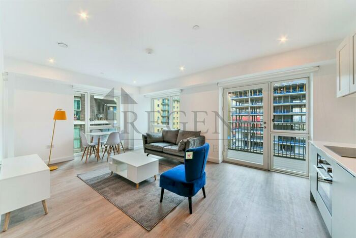 1 Bedroom Apartment To Rent In Galleria House, B Western Gateway, E16