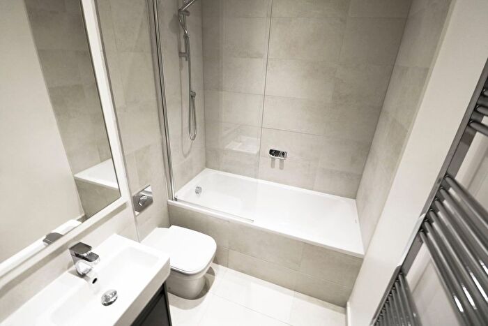 1 Bedroom Flat To Rent In Cavendish Road, Colliers Wood, London, SW19