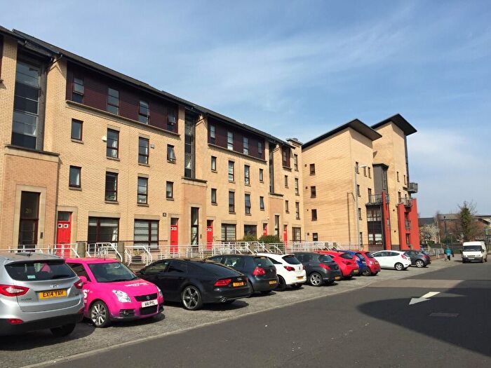 2 Bedroom Flat To Rent In Handel Place, Glasgow, G5
