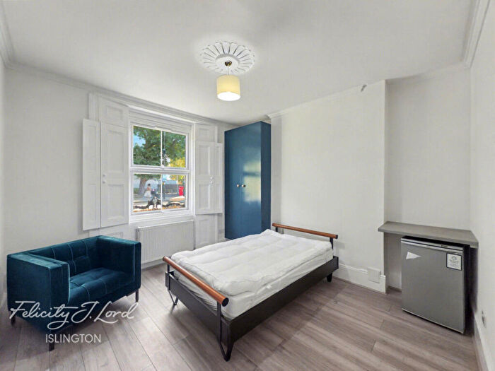 6 Bedroom Terraced House To Rent In Hornsey Road, London, N7