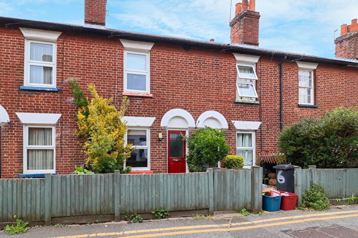 2 Bedroom Terraced House To Rent In St. Johns Place, Canterbury, CT1