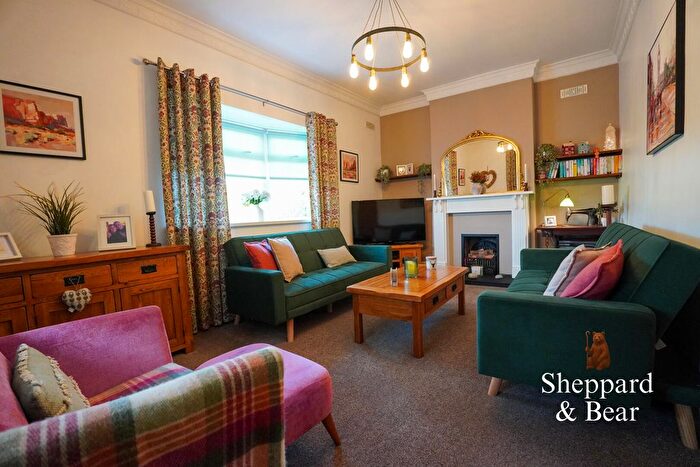 3 Bedroom Detached Bungalow For Sale In Newport Road, Rumney, Cardiff, CF3