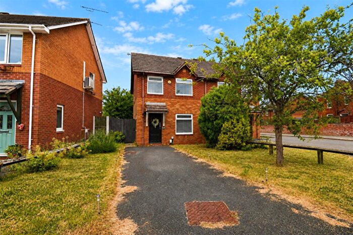 3 Bedroom Semi-Detached House For Sale In Lawnside Close, Rock Ferry, Wirral, CH42