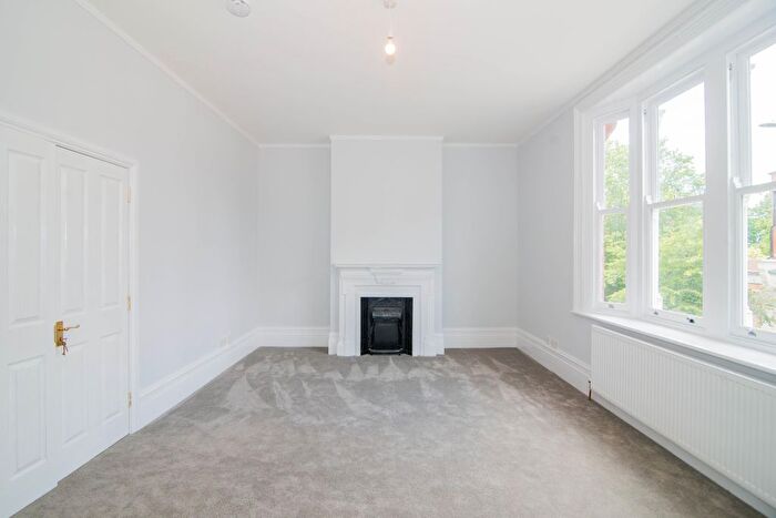 1 Bedroom Flat To Rent In Church Road, Barnes, SW13