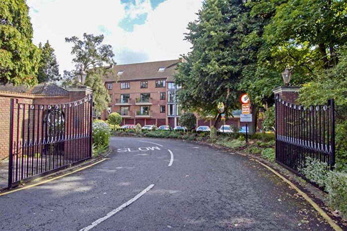 1 Bedroom Apartment To Rent In The Forresters, Winslow Close, Eastcote, HA5