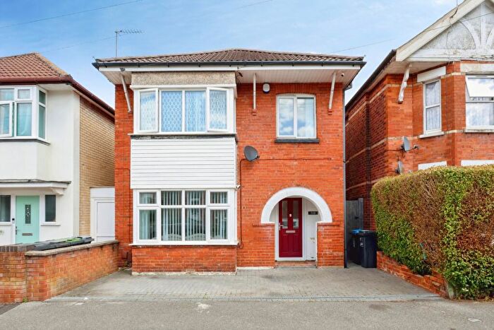 3 Bedroom Detached House For Sale In Green Road, Charminster, Bournemouth, Dorset, BH9