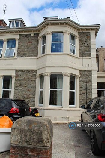 7 Bedroom Semi-Detached House To Rent In Belvoir Road, Bristol, BS6