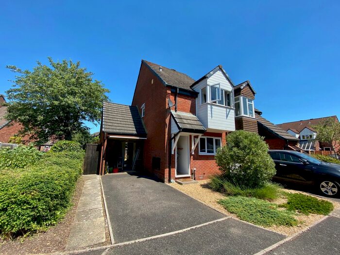 2 Bedroom Semi-Detached House To Rent In Utrect Court, Christchurch, BH23