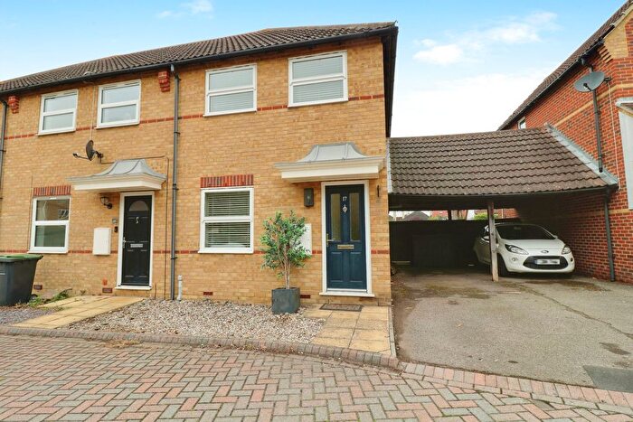 2 Bedroom Semi-Detached House To Rent In Grosvenor Mews, Westcliff-On-Sea, SS0