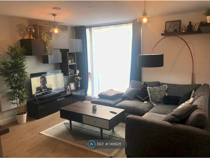 2 Bedroom Flat To Rent In Dyche Street, Manchester, M4