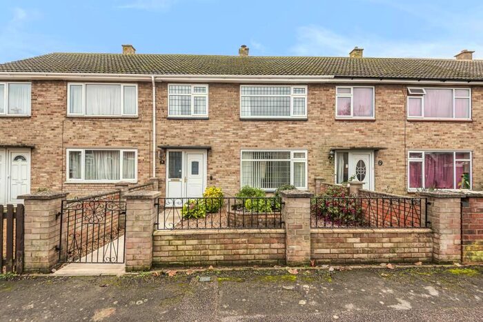 3 Bedroom Terraced House To Rent In Bicester, Oxfordshire OX26