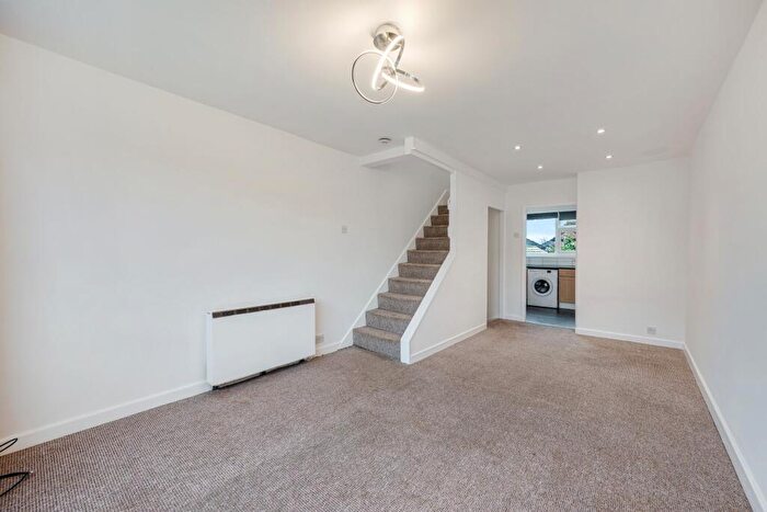 3 Bedroom Town House For Sale In St. Hildas Close, Manchester, M22