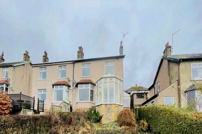 3 Bedroom Semi-Detached House To Rent In Scott Lane West, Riddlesden, Keighley, BD20