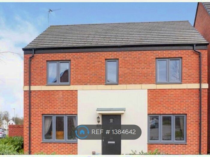 4 Bedroom Detached House To Rent In Akron Drive, Wolverhampton, WV10