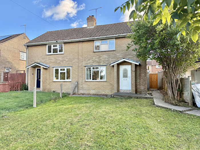 2 Bedroom Semi Detached House For Sale In Bridle Way, Barwick, Yeovil, Somerset - No Chain, BA22