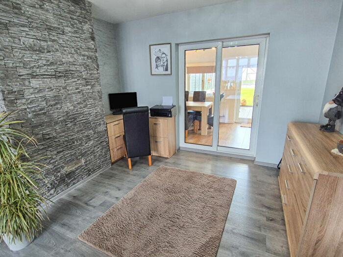 3 Bedroom Terraced House For Sale In Highbury Avenue, Rowley Regis, B65