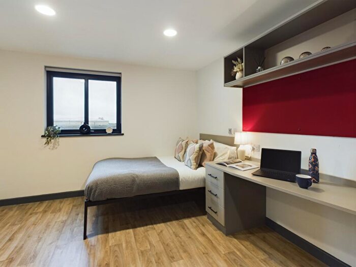 Studio To Rent In Fletchamstead Highway, Coventry, CV4