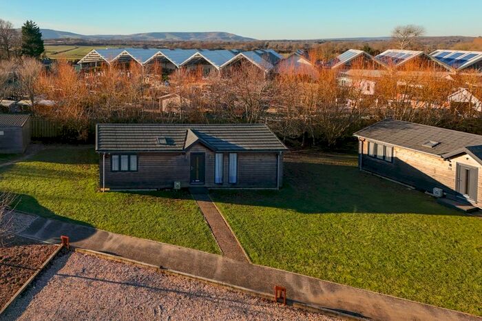 2 Bedroom Detached Bungalow For Sale In Hailsham Road, Stone Cross, Pevensey, BN24