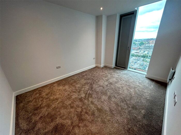 1 Bedroom Flat To Rent In Dantzic Street, Manchester, Greater Manchester, M4