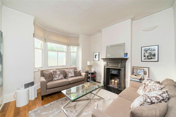 3 Bedroom Terraced House To Rent In Glebe Street, London, W4