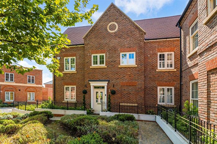 3 Bedroom End Terrace House For Sale In Charsley Road, Wilton Park, Beaconsfield, Buckinghamshire, HP9