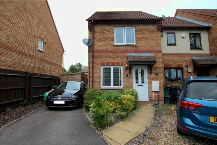 2 Bedroom Property To Rent In Somerby Close, Bradley Stoke, Bristol, BS32