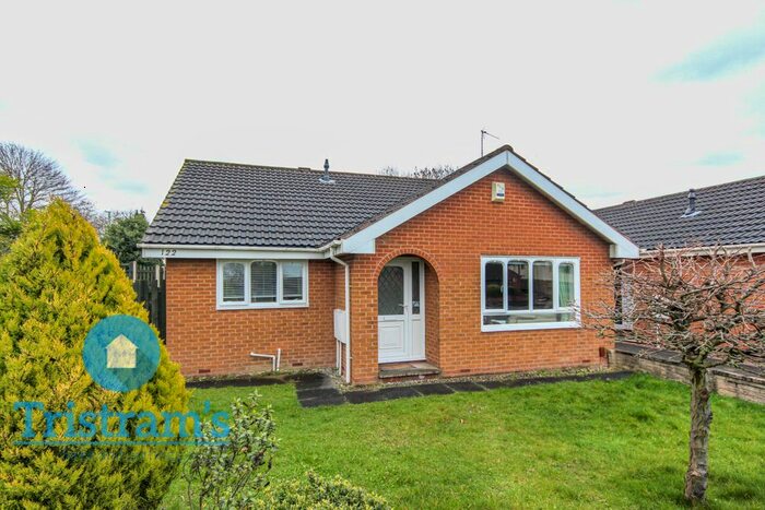 3 Bedroom Detached Bungalow To Rent In Grangewood Road, Wollaton, Nottingham, NG8