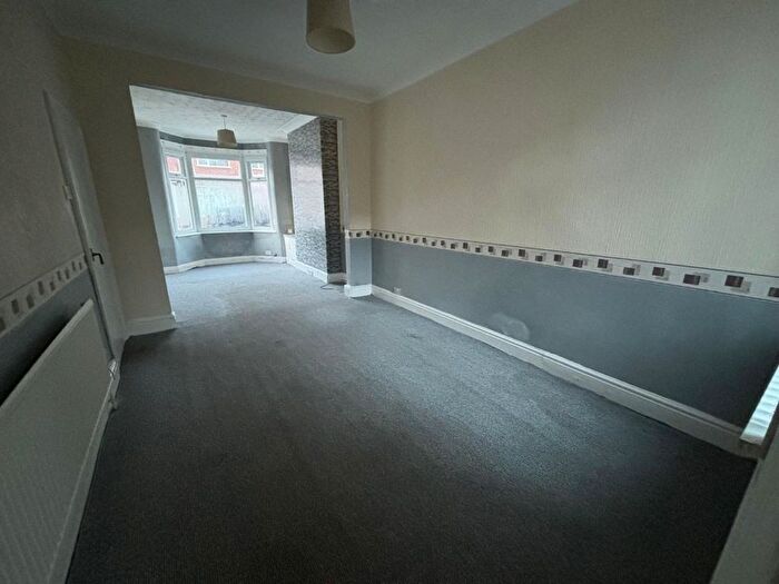 2 Bedroom Terraced House For Sale In Clarence Avenue, Doncaster, South Yorkshire, DN4