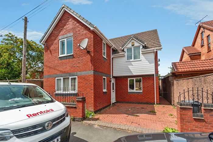 3 Bedroom Detached House For Sale In Franchise Street, Wednesbury, WS10