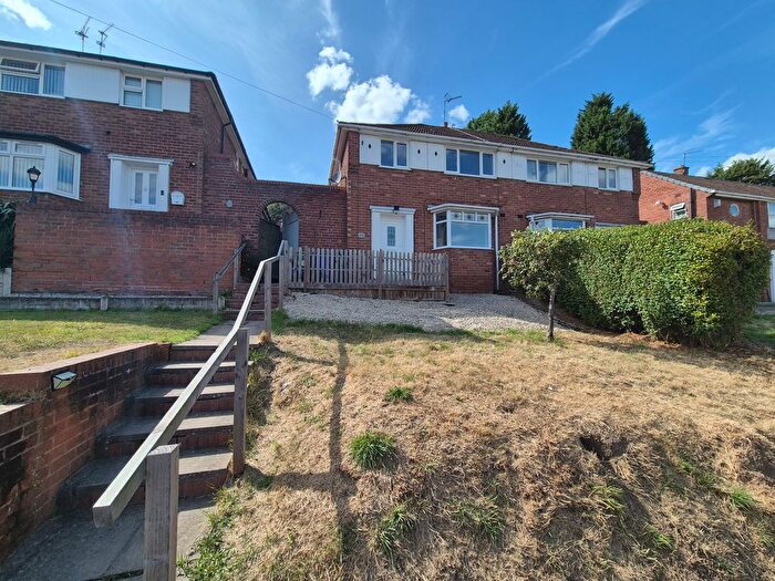 3 Bedroom Property To Rent In Stourdell Road, Halesowen, B63
