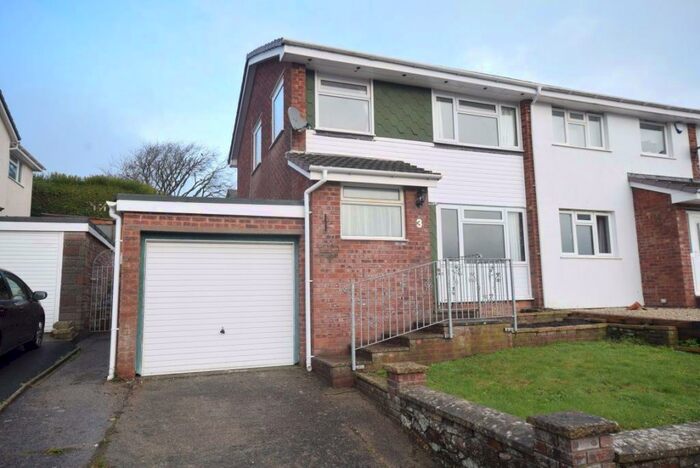3 Bedroom House To Rent In Hamilton Close, Bideford, EX39