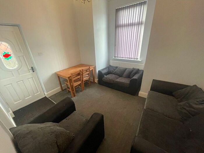 4 Bedroom Detached House To Rent In Sharoe Green Lane, Preston, Lancashire, PR2