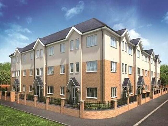 2 Bedroom Flat To Rent In Harvest Court, York Way, Watford, Hertfordshire, WD25