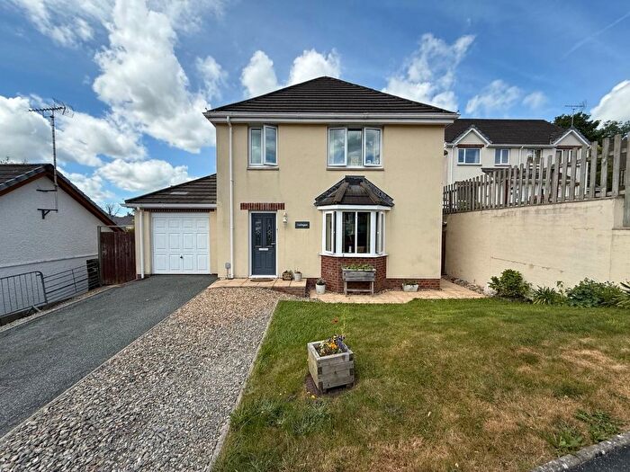 3 Bedroom Detached House For Sale In Bryn Deri Close, Adpar, Newcastle Emlyn, SA38