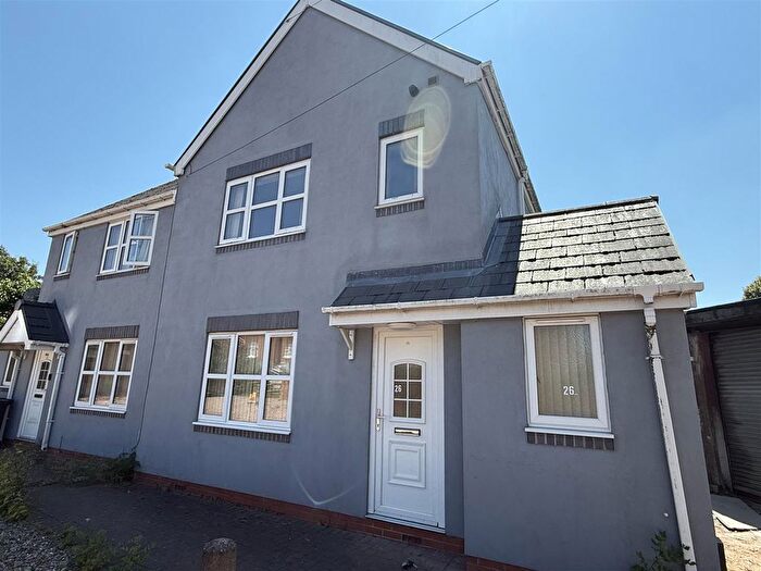 3 Bedroom Semi Detached House To Rent In Clarendon Street, Wolverhampton, WV3