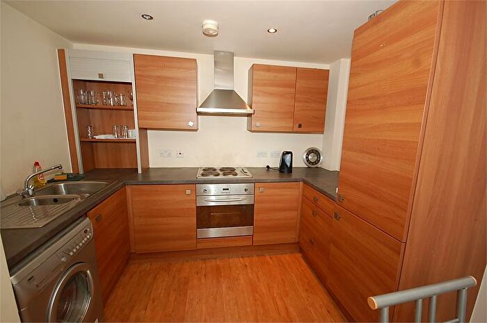 2 Bedroom Apartment To Rent In Red Building, Ludgate Hill, Manchester, M4