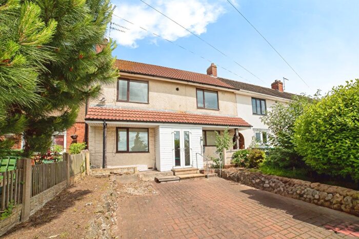 3 Bedroom Terraced House For Sale In Bishops Walk, Church Warsop, Mansfield, NG20