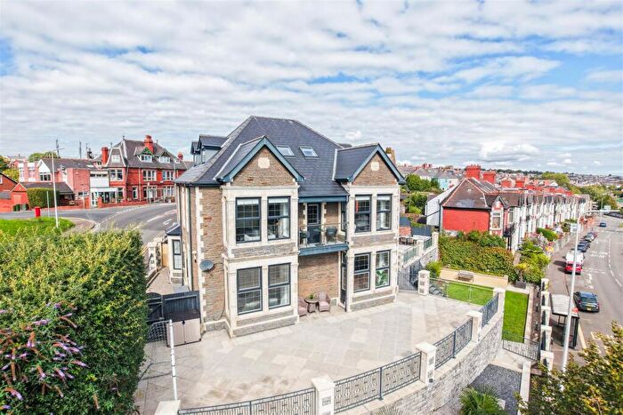 7 Bedroom Detached House For Sale In Parkstone House, Park Avenue, Barry, CF62