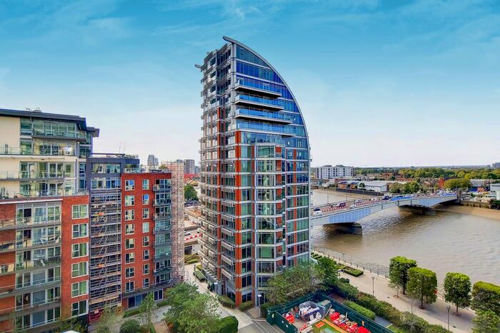 2 Bedroom Flat To Rent In Juniper Drive, London, SW18